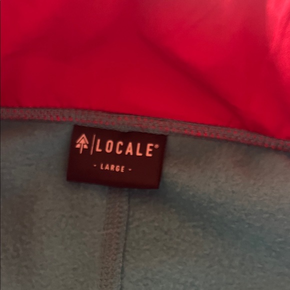 Colorblock Fleece Pullover - Picture 3 of 4